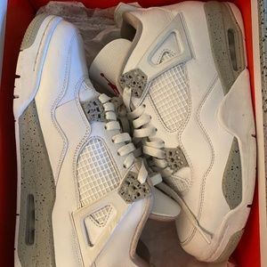 Nike Air Jordan 4 Retro GS “White Oreo” USED 2021